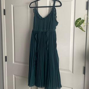 Lulu’s Midi Dress